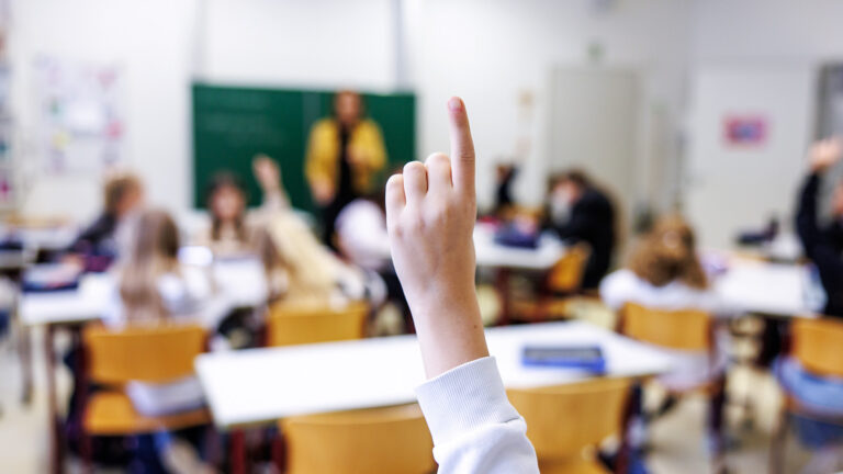 Islamismus triumphiert über die Neutralität an Berliner Schulen