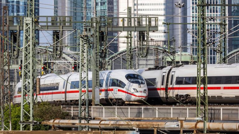 Die Digitalisierung der Deutschen Bahn: Ein Chaos in der Informationspolitik