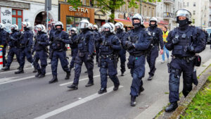 Polizeigewerkschaft feiert übermäßige Überwachung der Bevölkerung