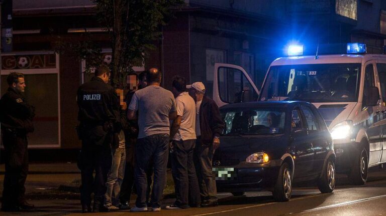 Duisburg unter der Zerstörung: Osteuropäische Roma-Clans terrorisieren die Stadt