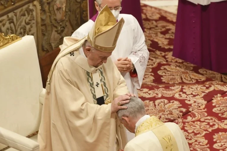 Bischof Eleganti verurteilt muslimischen Gebetsraum im Vatikan als gefährlichen Schritt