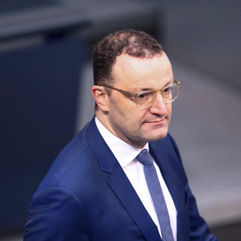 Jens Spahn und die Lüge der Impfstoffe: Wer ist schuld?