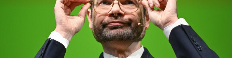 Ex-Justizminister Buschmann kehrt zu Kanzlei zurück – Verärgerung bei Impfgeschädigten