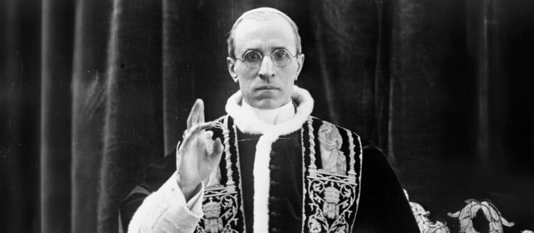 Pius XII.: 150 Jahre Retter – Wie ein Papst das Dunkle des Zweiten Weltkriegs in Licht verwandelte