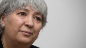 Schweigen statt Schutz: Seyran Ateş entlarvt die Politik der Verhüllung in Berlin