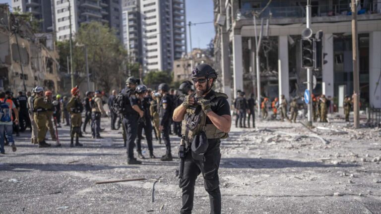 Homosexuelle in der AfD: Ein Konflikt zwischen Individualität und Identitätskodierung