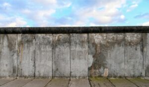 Wissenschaftsfreiheit unter Druck: Ulrike Guérots Rechtsstreit mit der Universität Bonn eskaliert