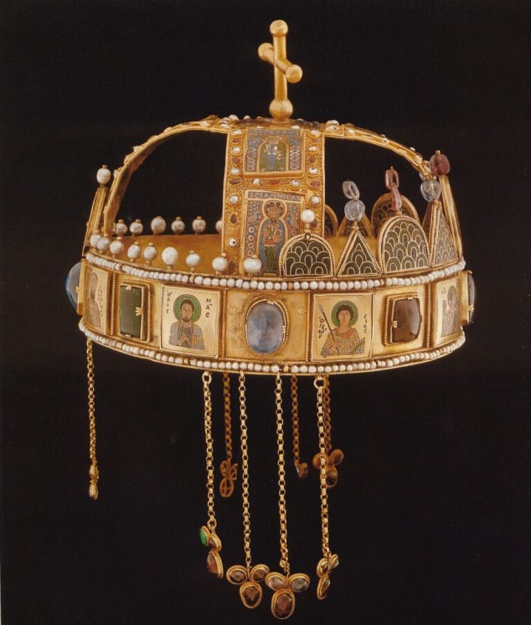 Heilige Krone statt Verfassung – Ungarn schreibt neue politische Grenzen für die EU