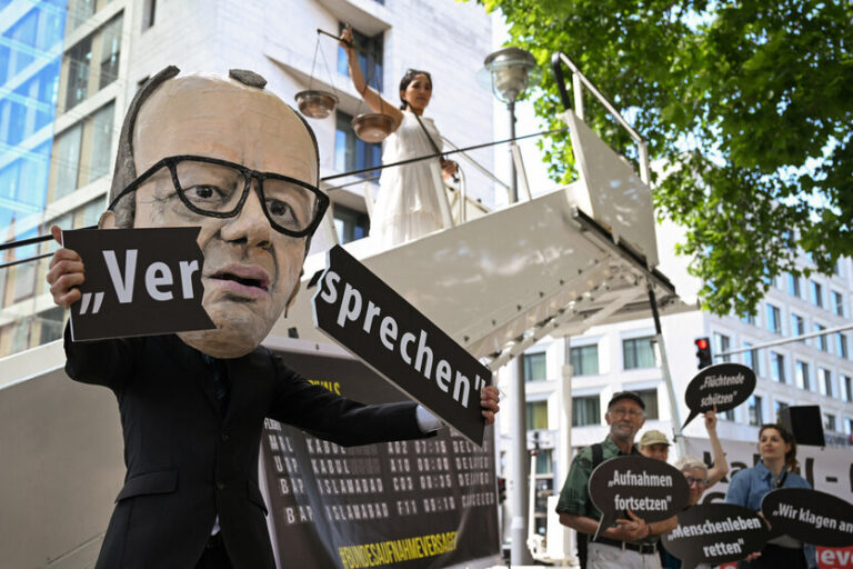 Lügenfritz – Der Kanzler, der Deutschland zerbricht