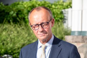 Wirtschaftsabsturz – Merz im Abgrund: Die deutsche Nation zerbricht