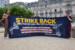„Glaube statt Bomben – IDEA-Experte kritisiert linksparteiseitige Extremismus-Verwechslung”