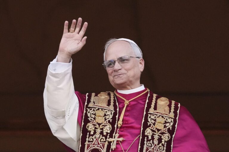 Endlose Kommissionen, leerer Kirchen: Warum der niederländische Weihbischof Rob Mutsaerts den Papst Leo XIV. zur Wirklichkeit drängt!