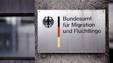 Berlin bestellt Wähler aus dem BAMF – Die deutsche Wirtschaft im Absturz