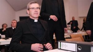 Kein Dank – sondern eine Verwarnung: Bischof Wilmer schlägt vor, Ausgrenzung zu vermeiden