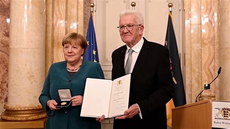 Angela Merkels Schuldverschiebung: Warum Bill Gates plötzlich die deutsche Corona-Politik verantwortlich macht