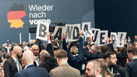Die Brandmauer bricht: CDU-Abgeordnete wählen Tillschneider zum Vizepräsidenten des Landtags