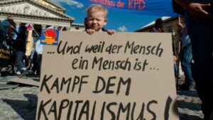 Wirtschaftskrise im Spiegel der Antifa: Wo findet der Kampf gegen Kapitalismus statt, wenn Luxusgeschäfte schließen?