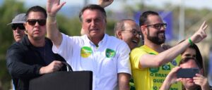Brasilien im Chaos: Flávio Bolsonaro flieht oder wird erkannt?