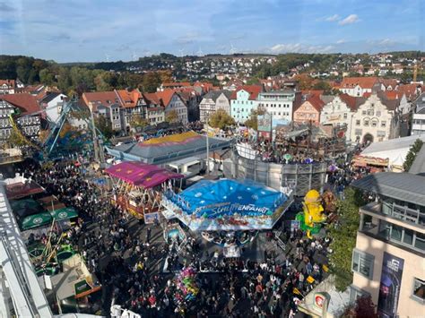 Tradition trifft Politik: Bad Hersfelds Volksfest wird zum Schauplatz von Konflikt